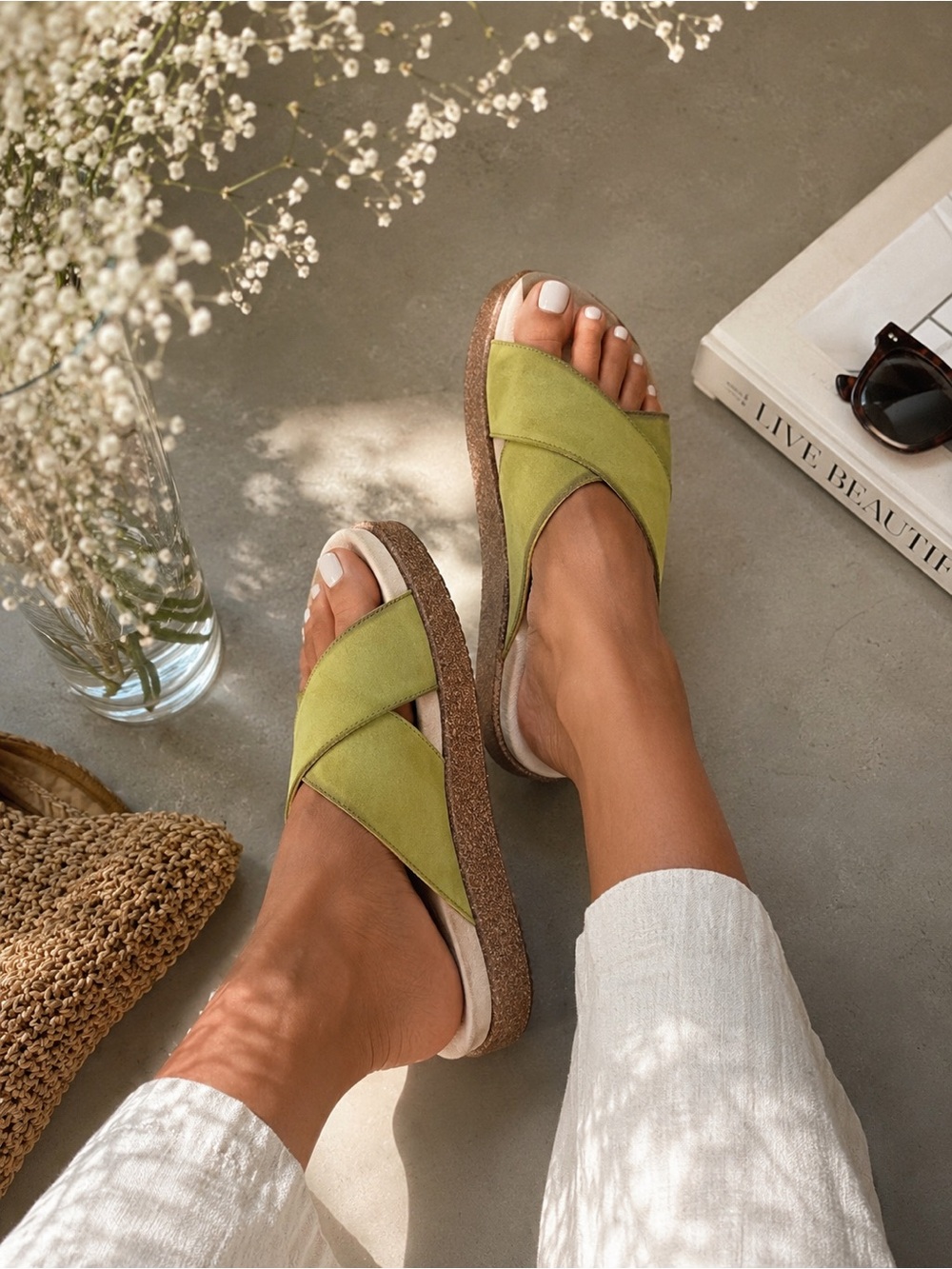 Dansko Bridget Lime Leather Crossover Slide Sandals 39 (US 8.5-9) NWOB